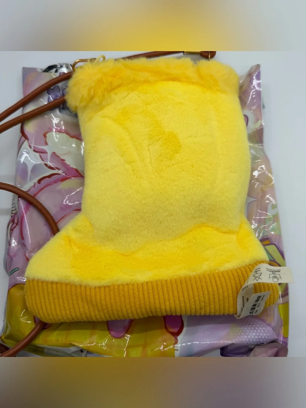 Baby Three Mobile Hanging Bag Special Eyes Confirmed Yellow Phone Bag Holder